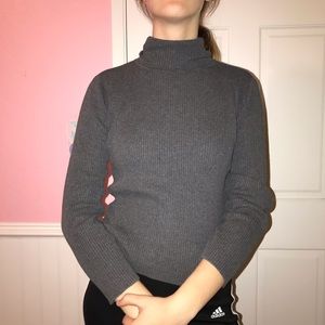 Gray turtle neck